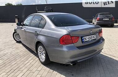 Седан BMW 3 Series 2009 в Здолбунове