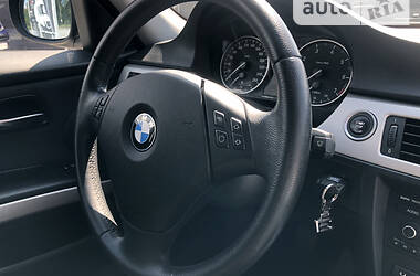 Седан BMW 3 Series 2009 в Здолбунове