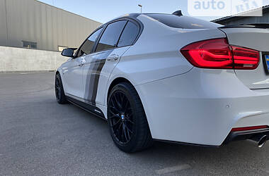 Седан BMW 3 Series 2013 в 