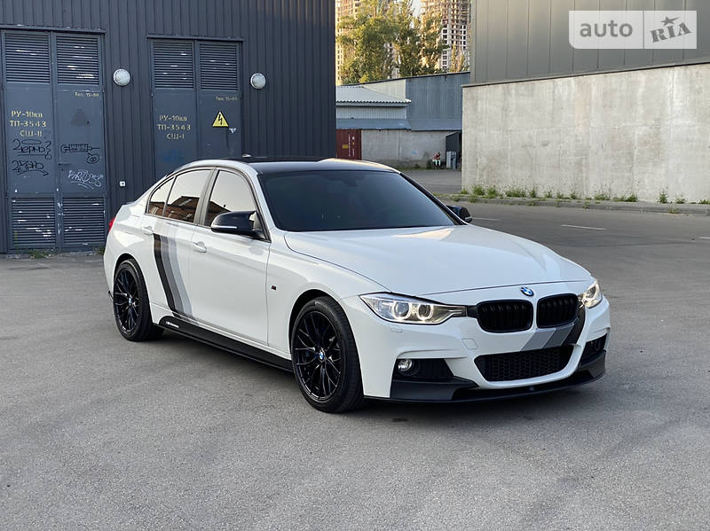 Седан BMW 3 Series 2013 в 