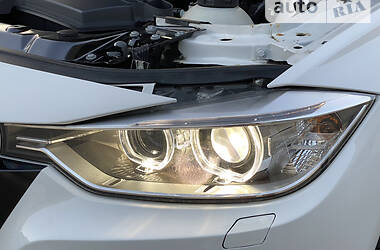 Седан BMW 3 Series 2013 в 