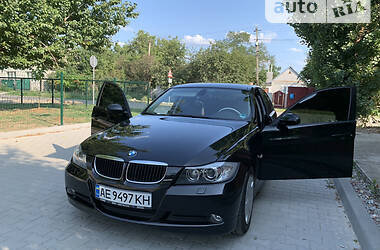 Седан BMW 3 Series 2006 в Трускавці