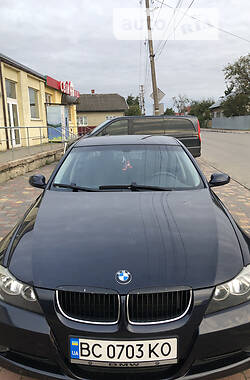 Седан BMW 3 Series 2005 в Стрию