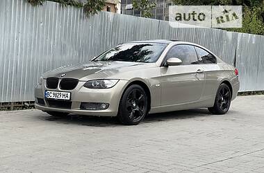 Купе BMW 3 Series 2008 в Ивано-Франковске