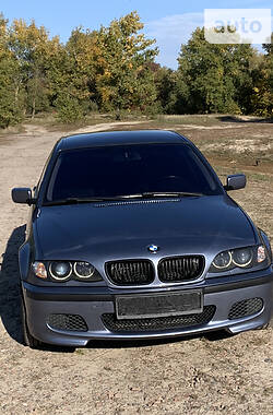 Седан BMW 3 Series 2001 в Киеве