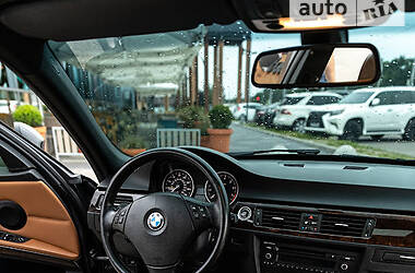 Седан BMW 3 Series 2011 в Днепре