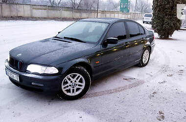 Седан BMW 3 Series 2000 в Тростянце