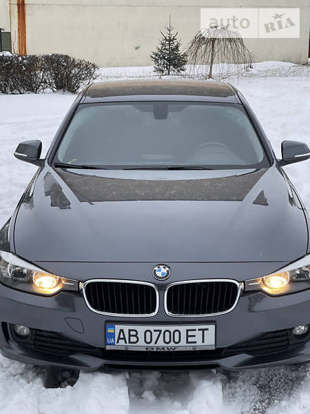 Седан BMW 3 Series 2012 в Тульчині