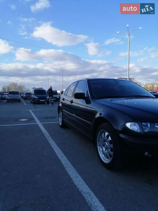 Седан BMW 3 Series 2003 в Києві