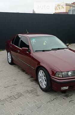 Седан BMW 3 Series 1995 в Василькове