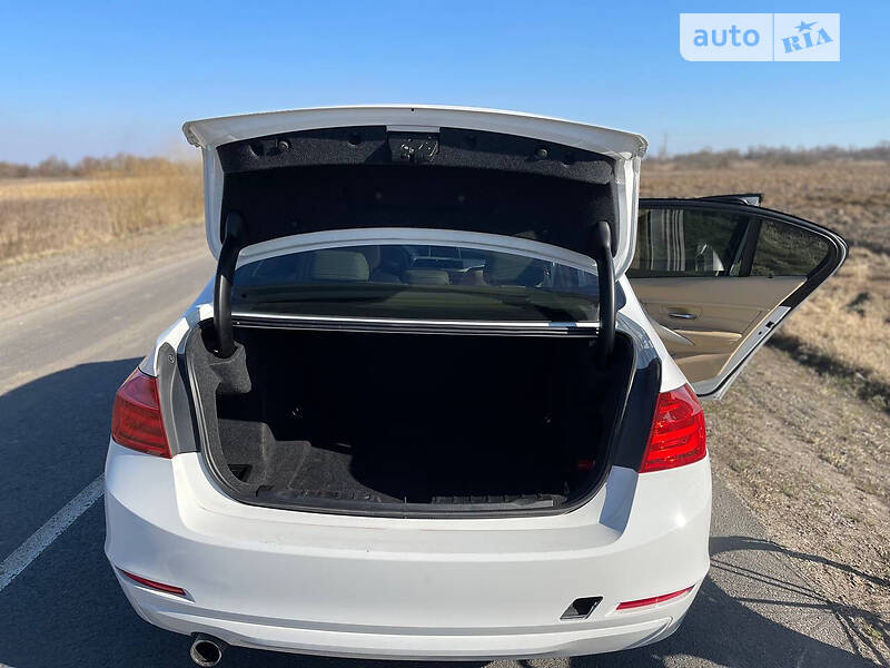 Седан BMW 3 Series 2014 в Львове фото 15 Седан BMW 3 Series 2014 в Львове