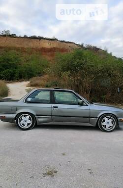 Купе BMW 3 Series 1990 в Миколаєві