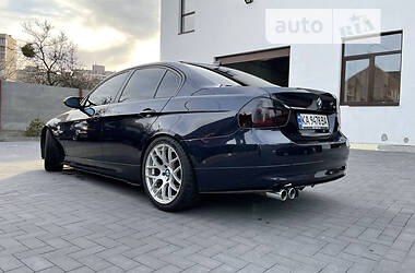 Седан BMW 3 Series 2005 в 
