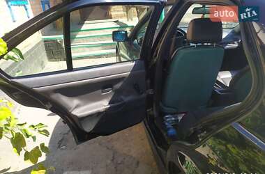 Седан BMW 3 Series 1994 в Козятині