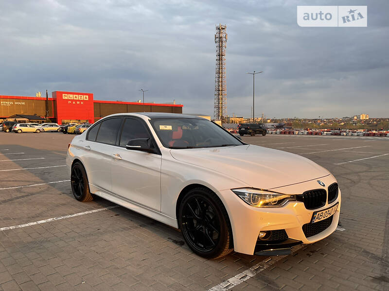 Седан BMW 3 Series 2016 в 