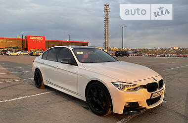 Седан BMW 3 Series 2016 в 