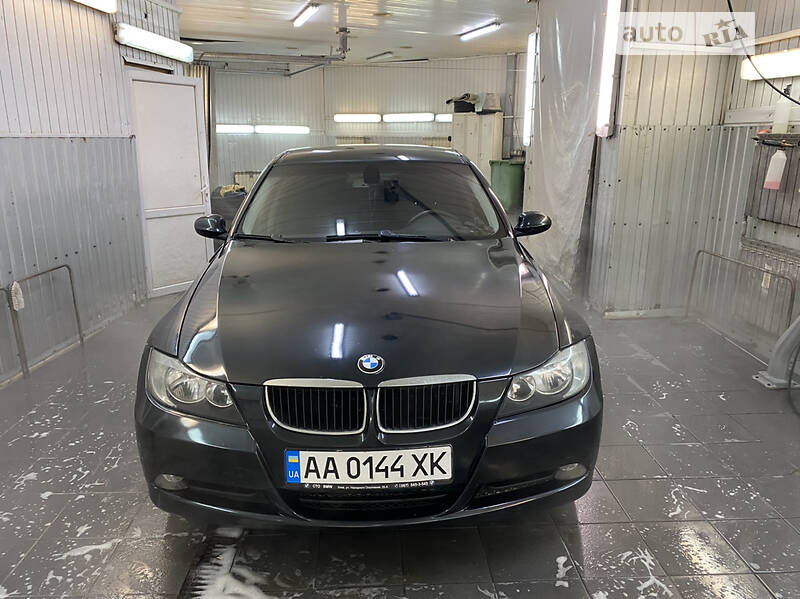 Седан BMW 3 Series 2007 в Киеве