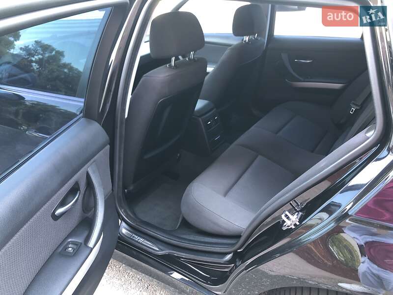 Универсал BMW 3 Series 2008 в Одессе фото 24 Универсал BMW 3 Series 2008 в Одессе