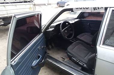 Купе BMW 3 Series 1982 в Кропивницком