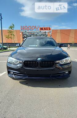 Седан BMW 3 Series 2018 в Рівному