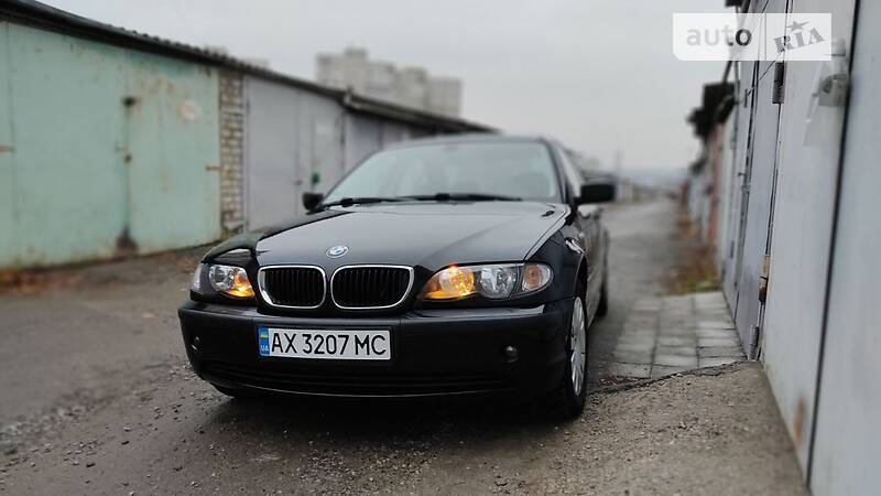 Седан BMW 3 Series 2004 в Харькове