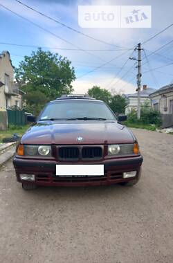 Седан BMW 3 Series 1991 в Тернополі