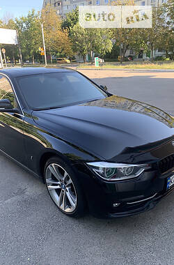 Седан BMW 3 Series 2018 в Черновцах
