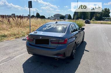 Седан BMW 3 Series 2019 в Кропивницком