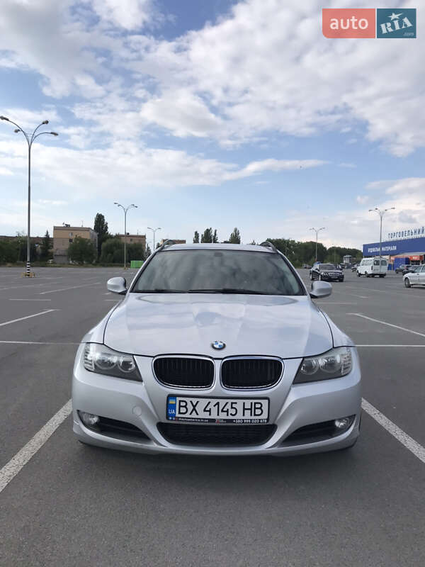 Універсал BMW 3 Series 2010 в Кам'янець-Подільському