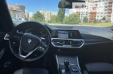 Седан BMW 3 Series 2019 в Киеве