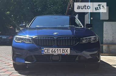 Седан BMW 3 Series 2019 в Черновцах