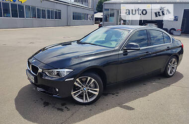 Седан BMW 3 Series 2015 в Харькове