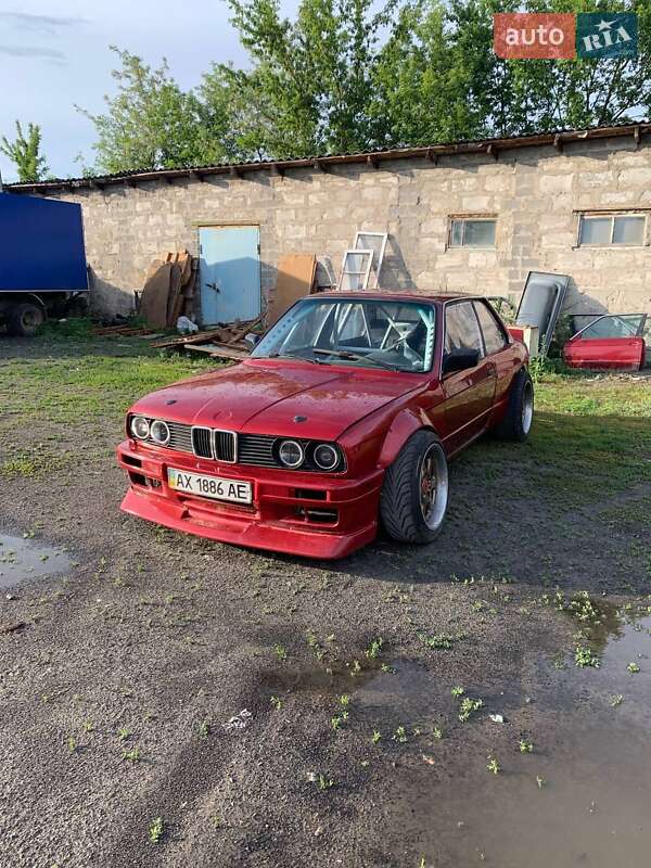 Седан BMW 3 Series 1985 в Харкові