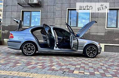 Седан BMW 3 Series 2004 в Одесі