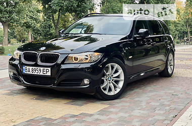 Универсал BMW 3 Series 2010 в Кропивницком