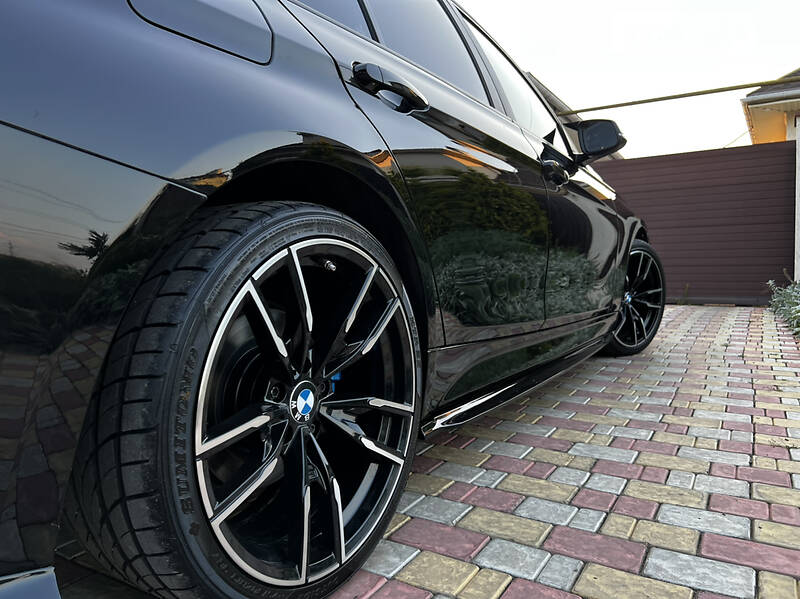Седан BMW 3 Series 2016 в Одесі