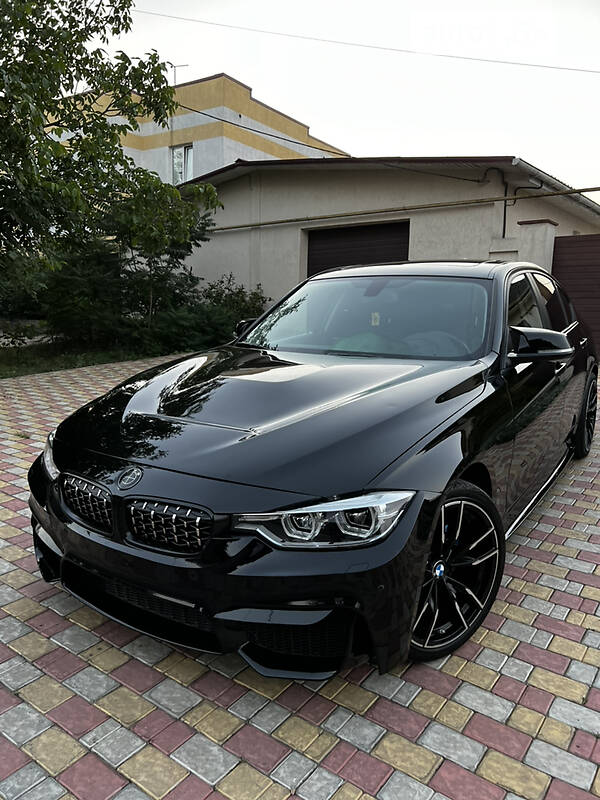 Седан BMW 3 Series 2016 в Одесі
