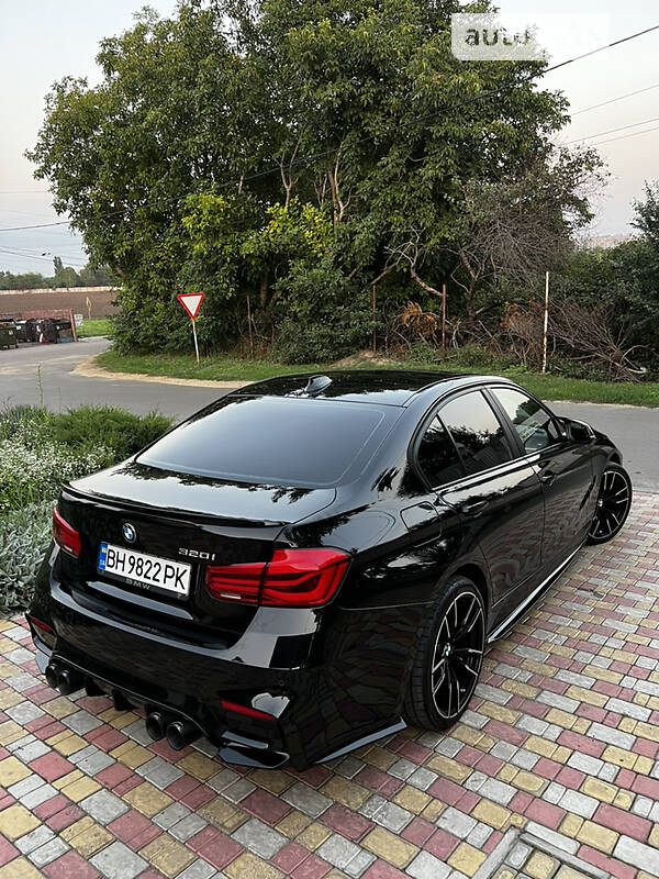Седан BMW 3 Series 2016 в Одесі