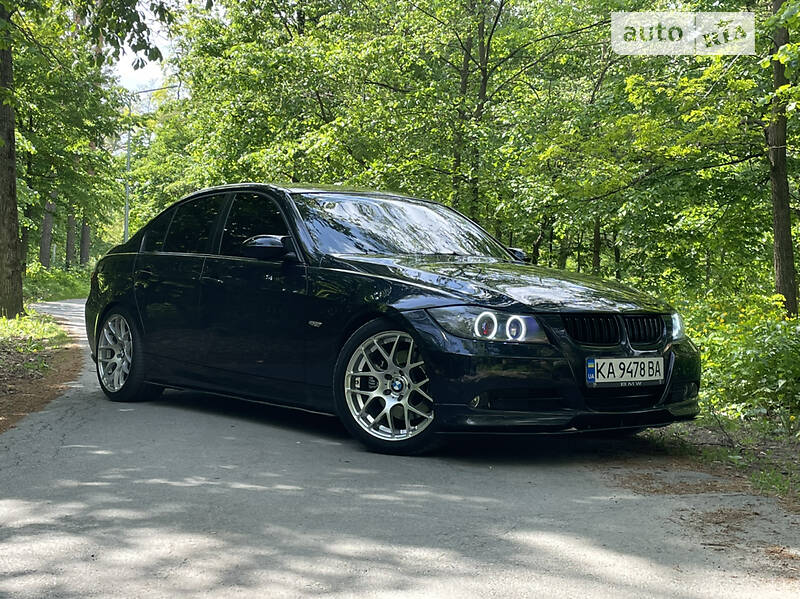 Седан BMW 3 Series 2005 в 