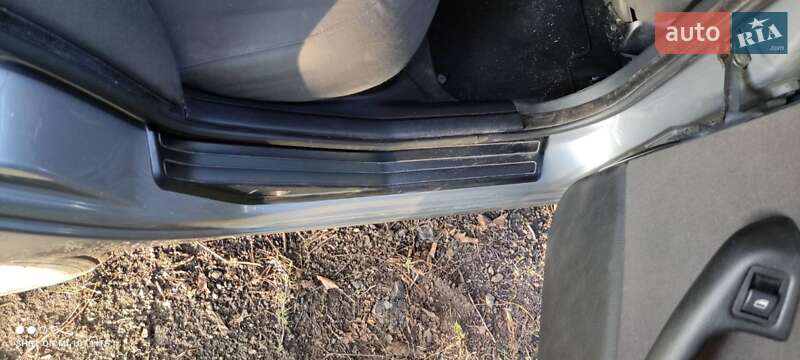 Седан BMW 3 Series 2003 в Першотравенске фото 16 Седан BMW 3 Series 2003 в Першотравенске