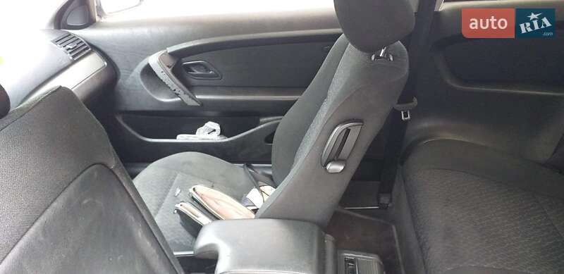 Хэтчбек BMW 3 Series 2003 в Дунаевцах