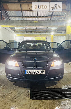 Седан BMW 3 Series 2007 в Киеве