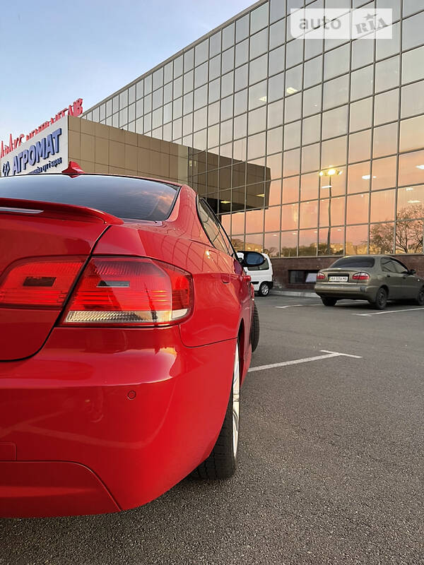 Купе BMW 3 Series 2007 в Киеве
