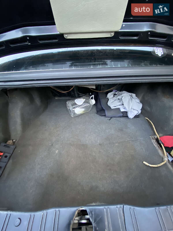 Седан BMW 3 Series 1988 в Хусте