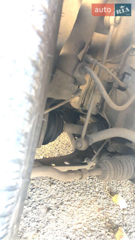 Універсал BMW 3 Series 2000 в Чернівцях