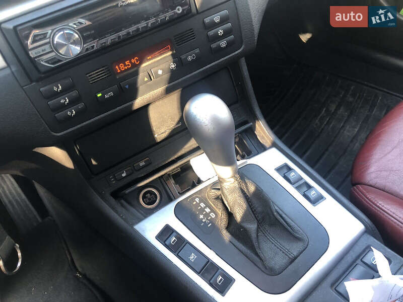 Універсал BMW 3 Series 2000 в Чернівцях