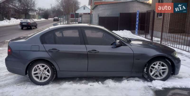 Седан BMW 3 Series 2006 в Мурованих Курилівцях
