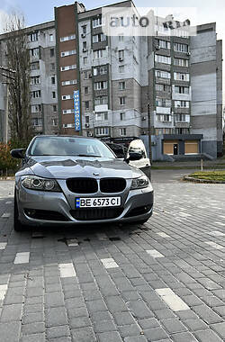 Седан BMW 3 Series 2010 в Миколаєві