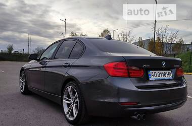 Седан BMW 3 Series 2013 в Ужгороде