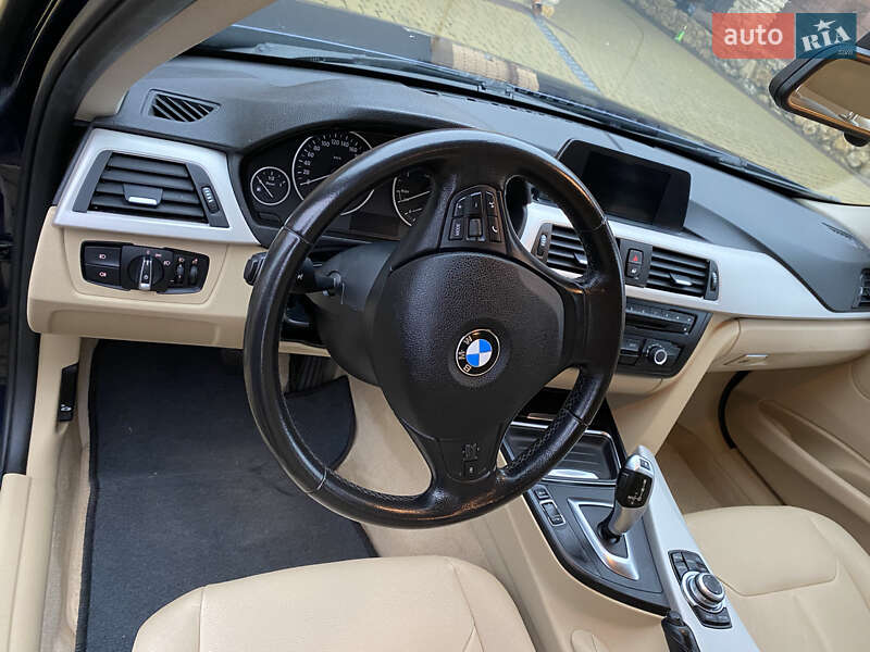 Универсал BMW 3 Series 2015 в Ровно